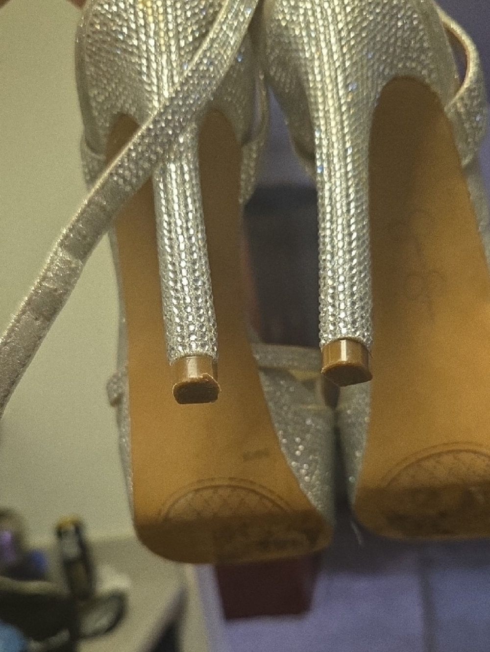 Jessica Simpson Silver Glitter Slingback Sandals - Picture 4 of 7